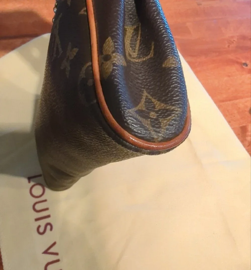 Authentic Louis Vuitton Monogram Eva Clutch Canvas Brown & Tan Chain Crossbody